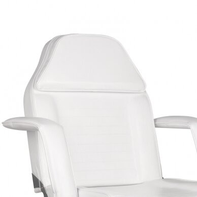 Professional cosmetology chair-bed with castors, white A-241 4