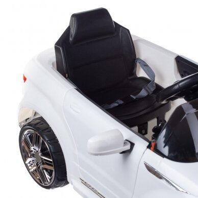 Professional children's chair for hairdressers  Range Rover car, white color 4