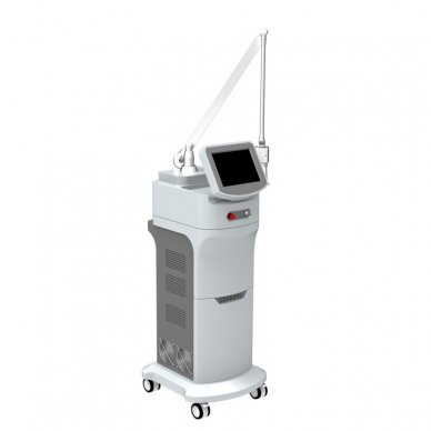 Fractional CO2 facial rejuvenation and vaginal tightening laser FC100