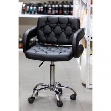 Master chair with wheels HC8403K, black 3