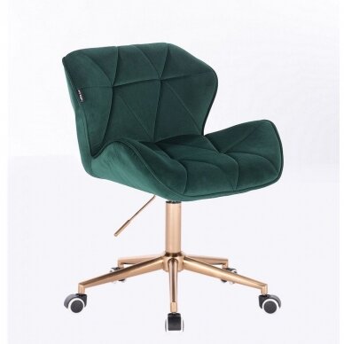 Master&#39;s chair with wheels HR111K, green velor