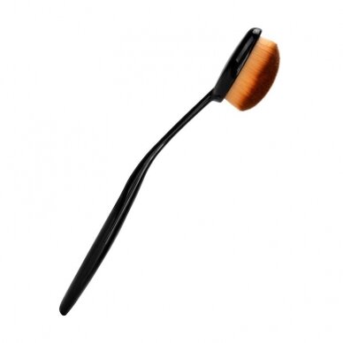 Oval make-up brush, 1 pc. 2