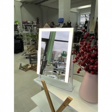 Free standing make-up mirror LED NEW YORK 1012-LED 2