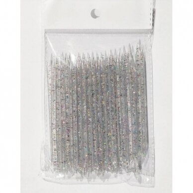 Plastic sticks for repelling cuticles during manicure