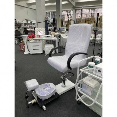 Professional hidraulic chair for podological treatment for beauticians BW-100, white color 11