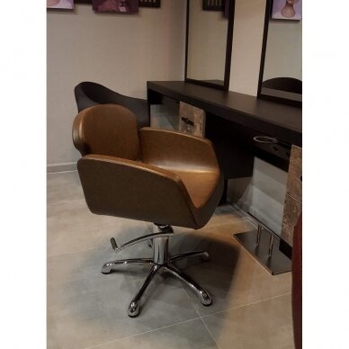 Professional hairdressing chair UNIGUE 3