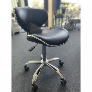 Professional master chair with castors GABBIANO Q-4599, black color 3