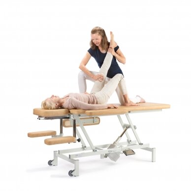 Professional electric physiotherapy and massage table EQ-1908 5