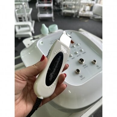 Professional ultrasonic facial cleansing scrubber and sonophoresis machine for cosmetologists BN-233L 7