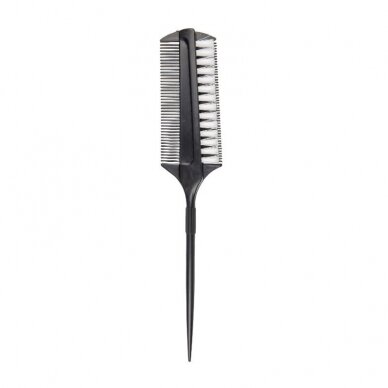 Brush for colouring hair strands with comb D-04